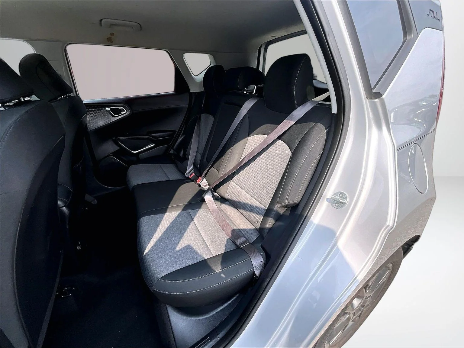 Used 2020 Silver Kia EX image 27