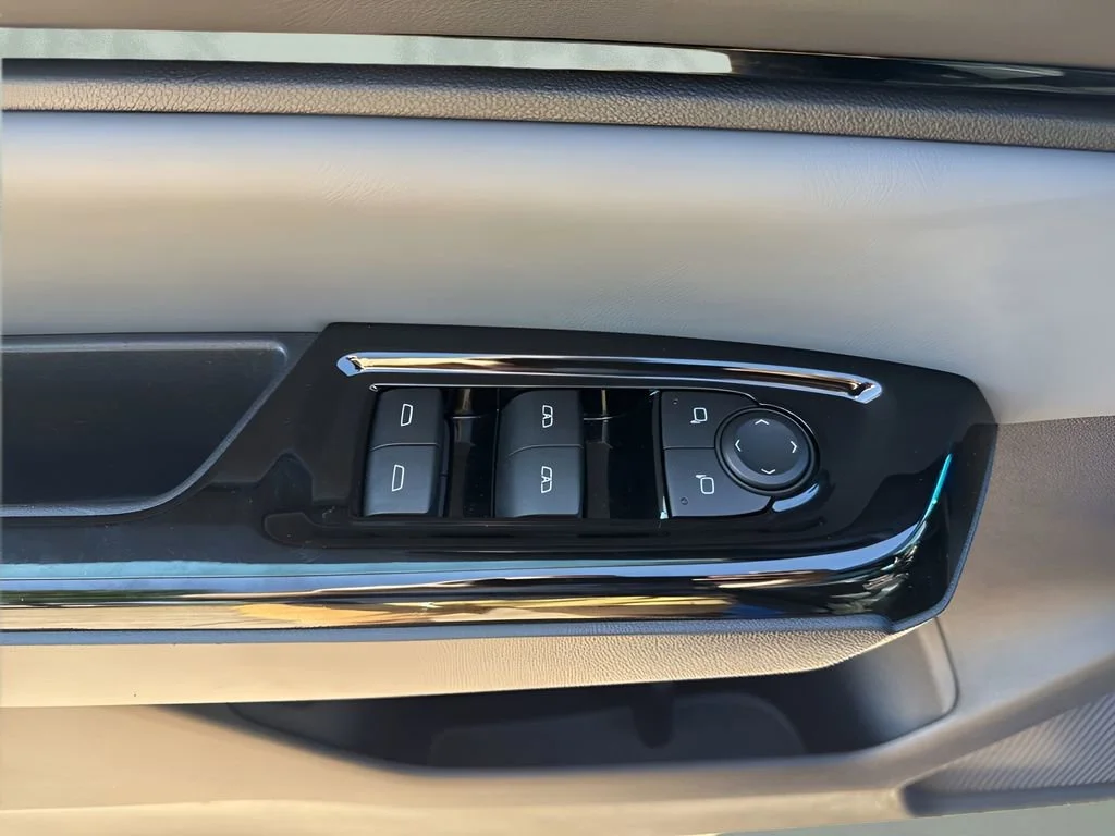 Used 2025 Blue Honda 1SE image 29