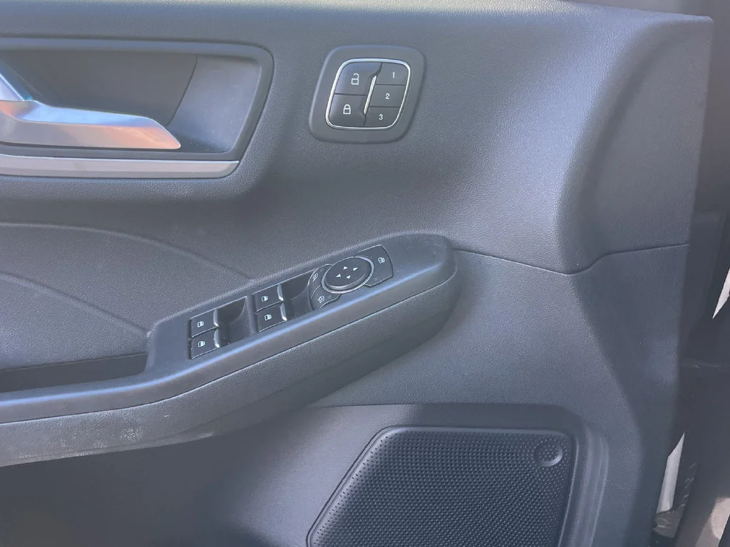 Used 2023 Gray Ford Platinum image 16