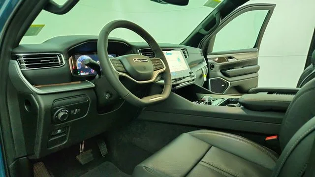 New 2026 Steel Blue Exterior Paint Jeep Limited Altitude image 16