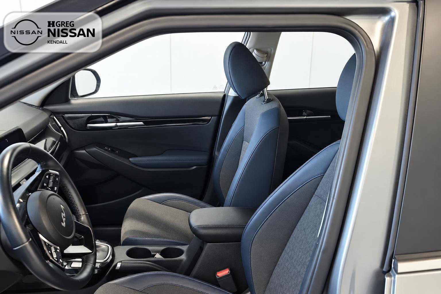 Used 2024 Gray Kia S image 7
