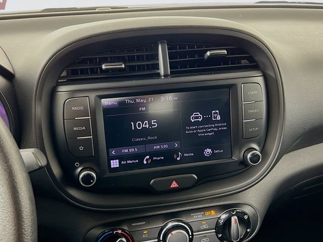 2024 Kia Soul LX - Photo 16