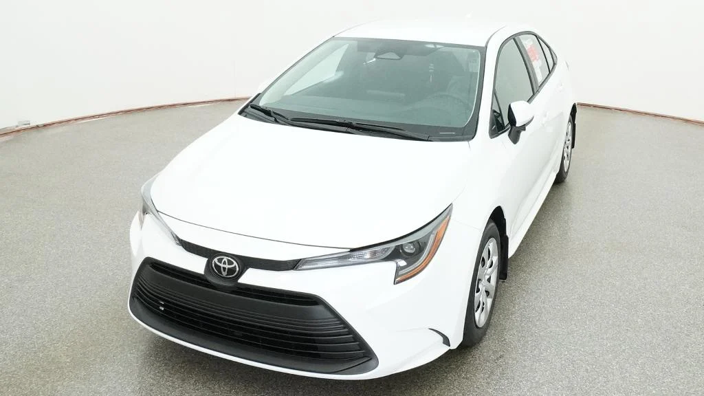New 2026 Ice Cap Toyota LE image 20
