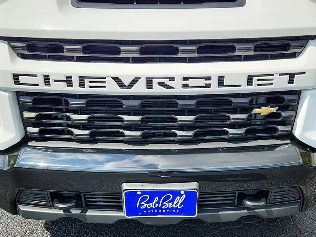 Used 2021 SUMMIT WHITE Chevrolet Custom image 30