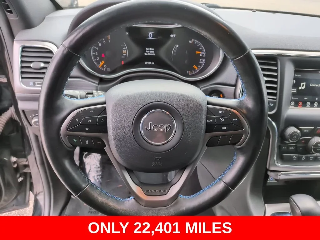 Used 2020 Black Jeep Laredo image 16