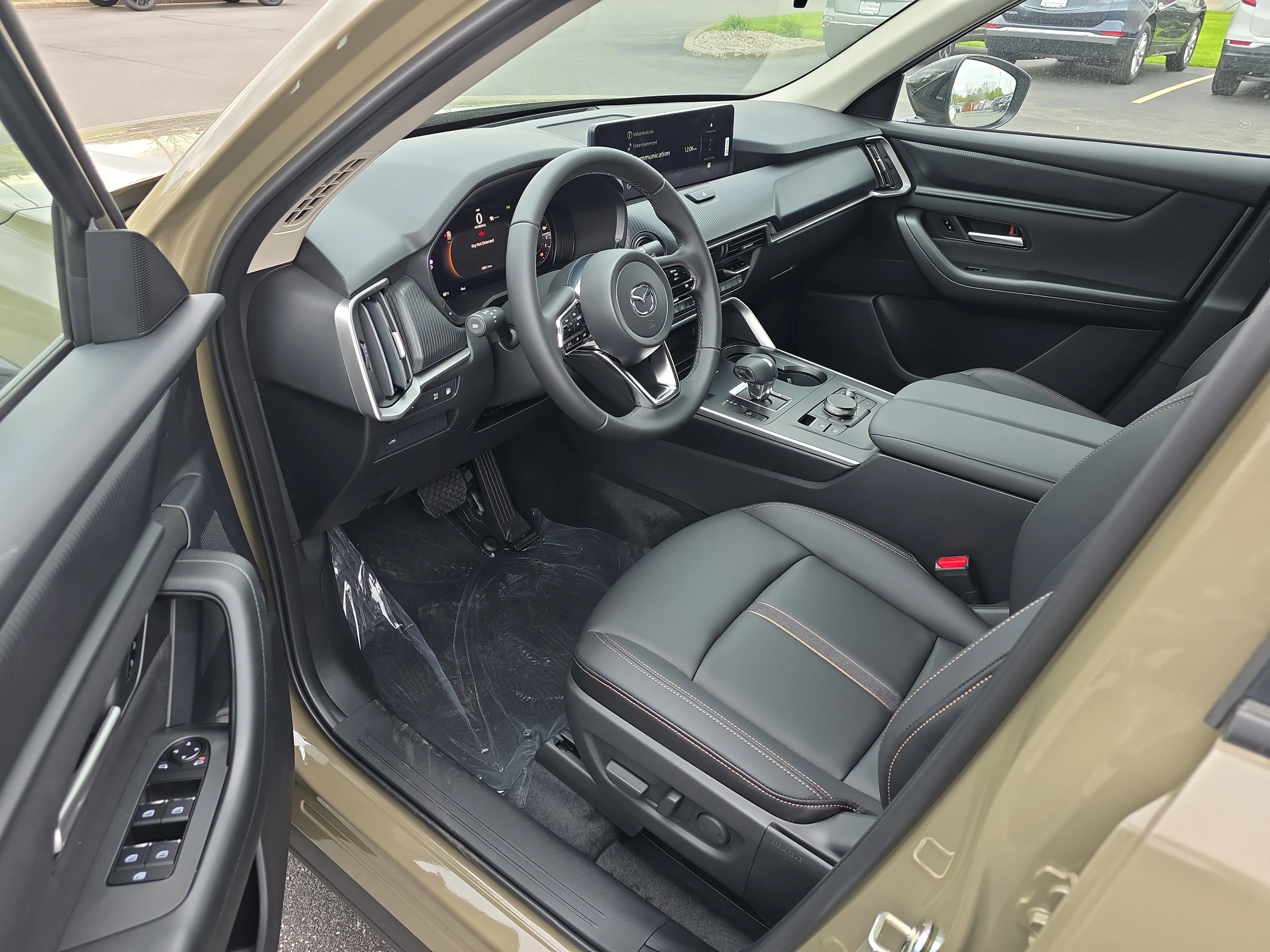 New 2026 Zircon Sand Metallic Mazda SC AWD image 19