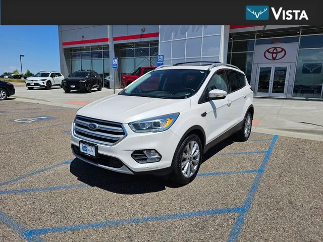 Used 2018 White Platinum Clearcoat Metallic Ford Titanium image 1