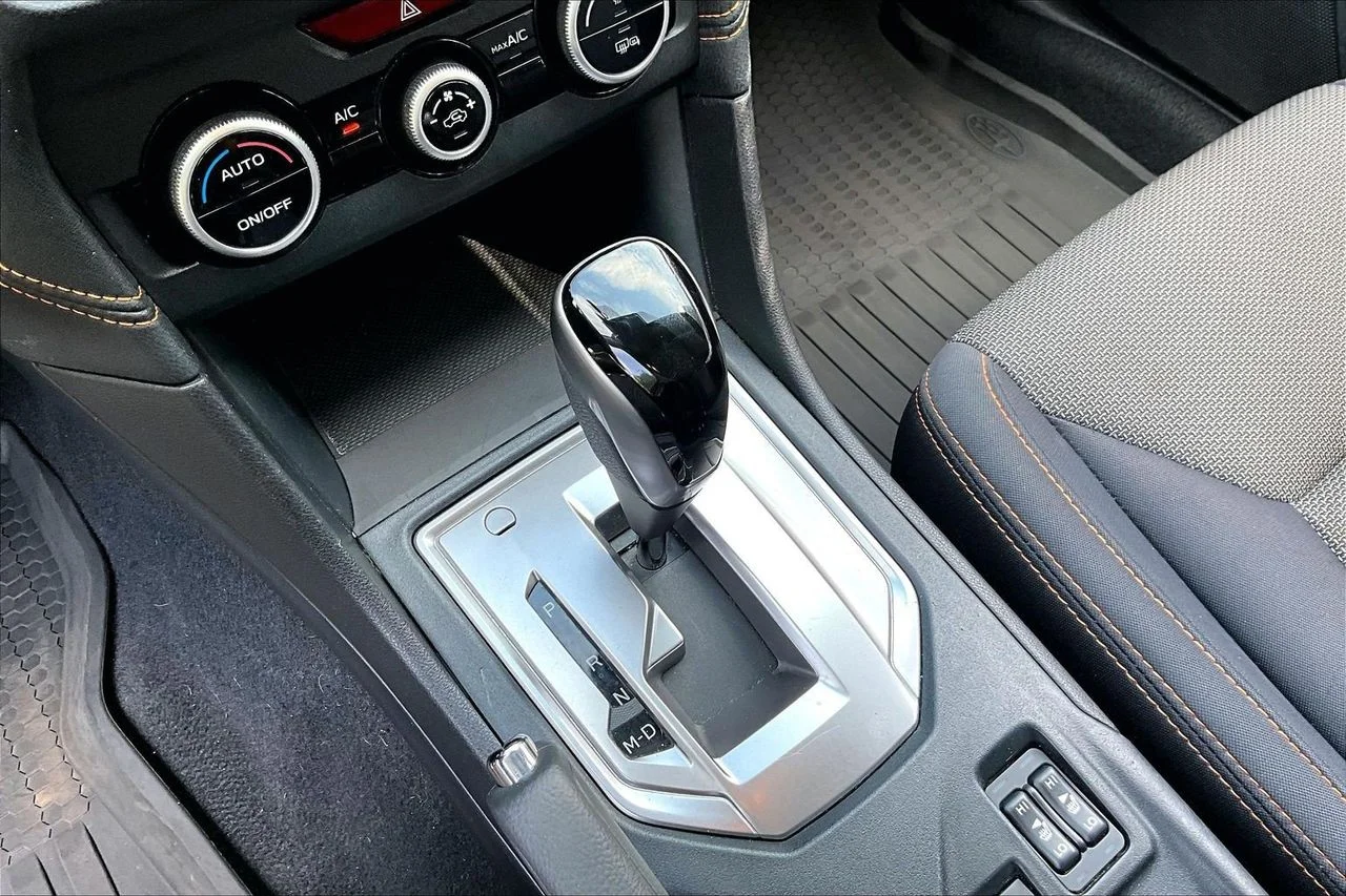 Used 2020 Silver Subaru Premium image 28