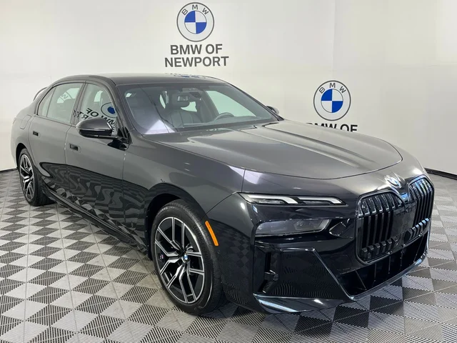2025 BMW 7 Series 740i xDrive
