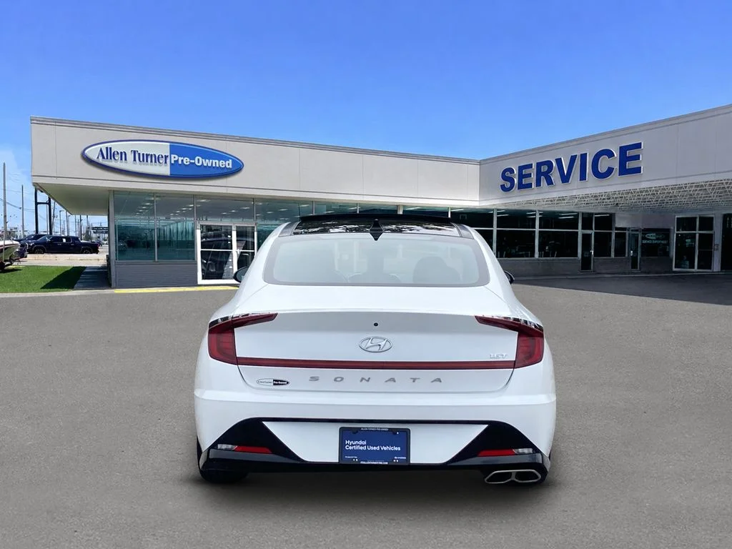 Used 2022 Quartz White Hyundai SEL Plus image 7