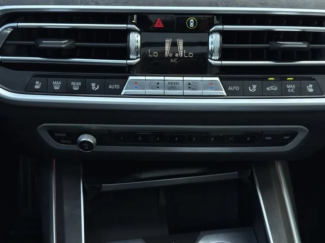 Used 2022 Black BMW M50i image 20