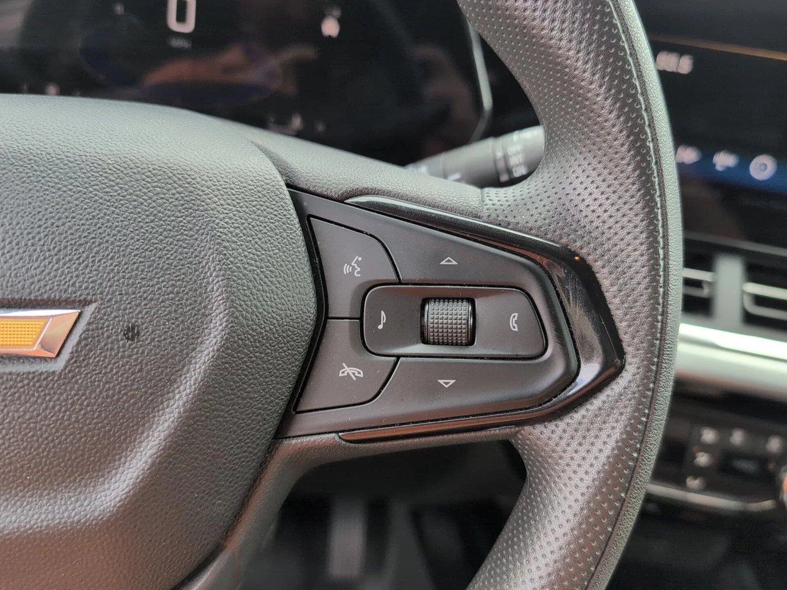 Used 2024 Mosaic Black Metallic Chevrolet LT image 26