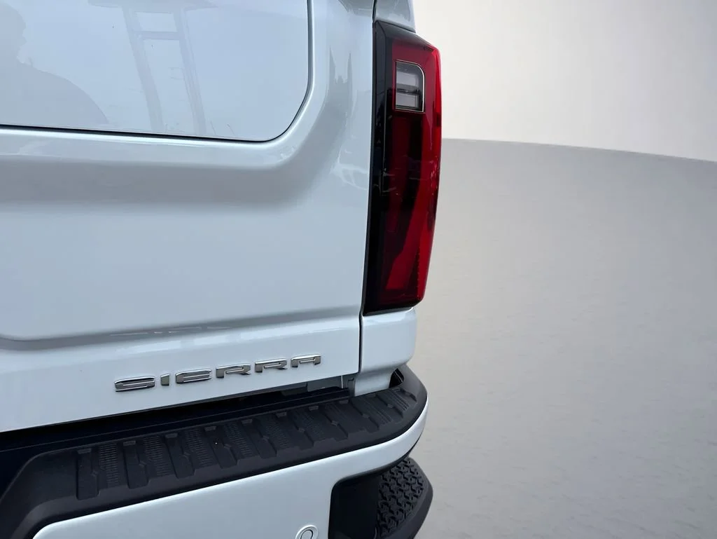 New 2026 Glacier White Tricoat GMC Denali Ultimate image 38