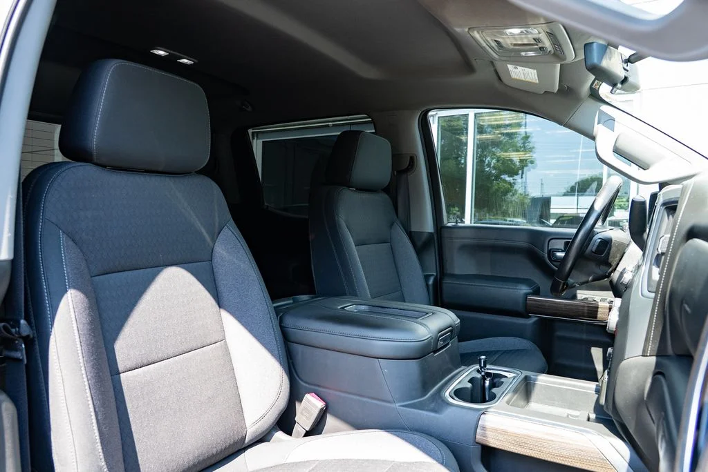 Used 2020 Gray Chevrolet RST image 26
