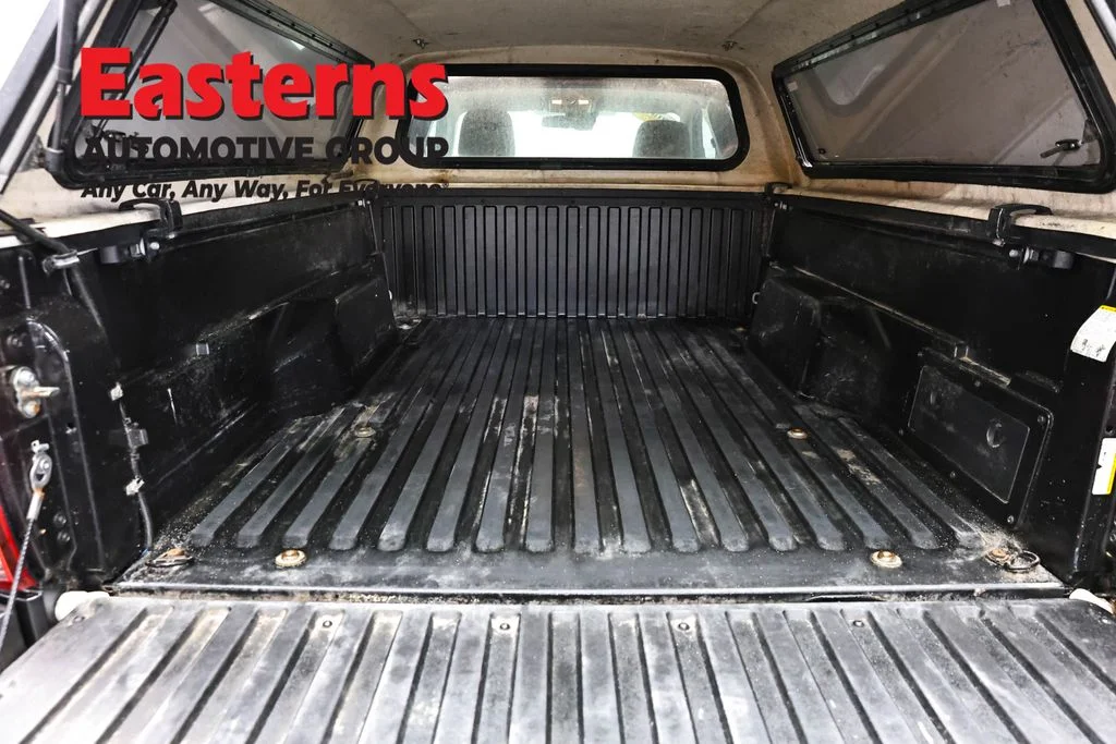 Used 2019 White Toyota SR image 9