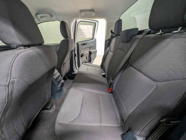New 2026 Oxford White Ford XL image 37