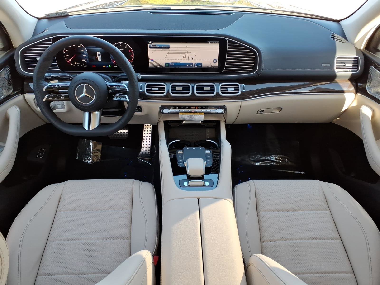 New 2026 Black Mercedes-Benz 450 image 4