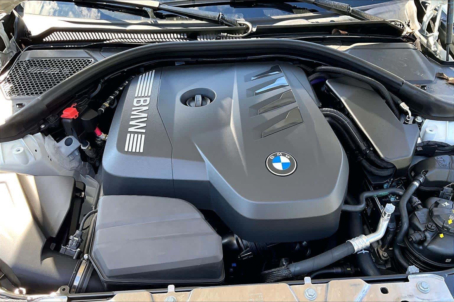 New 2026 Alpine White BMW 330i NA image 16