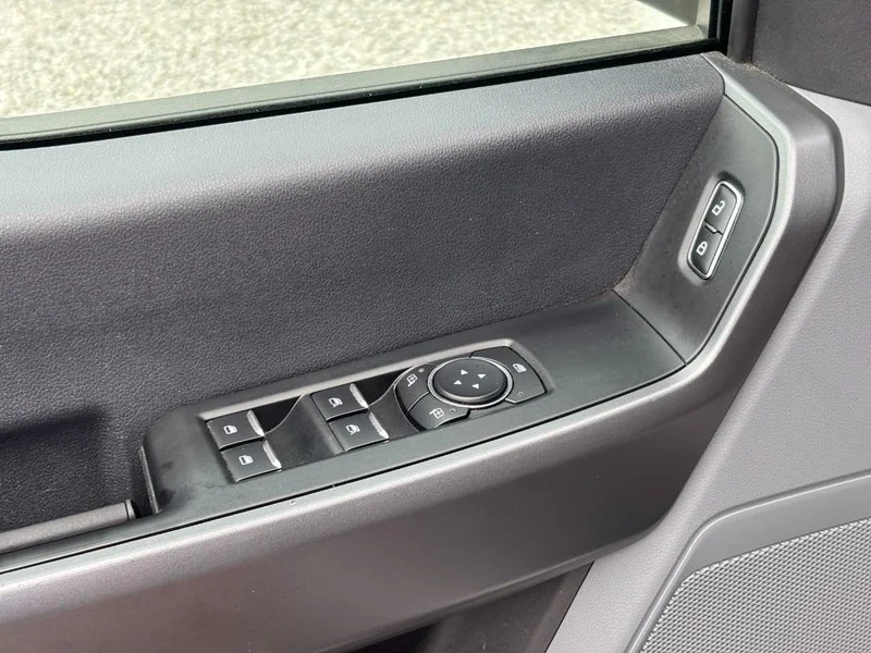 Used 2025 White Ford XLT image 18
