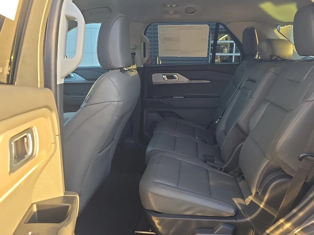 New 2026 Carbonized Gray Metallic Ford Active image 12