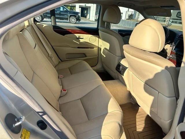 Used 2010 Beige Lexus 460 image 14
