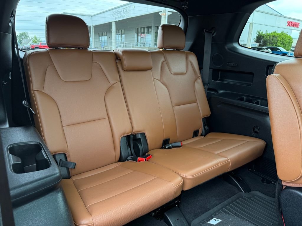 Certified Used 2025 Black Kia SX X-Line image 15