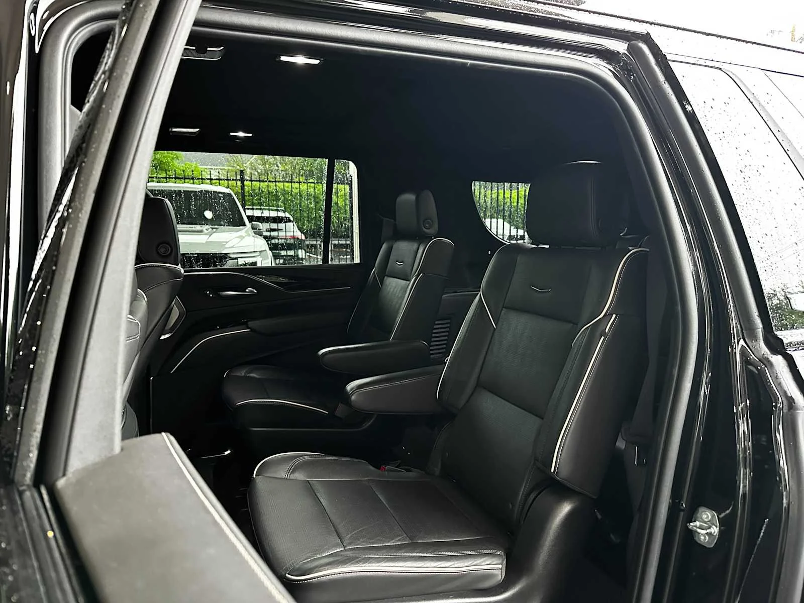 Used 2022 Black Raven Cadillac Sport image 23