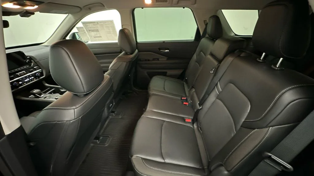 Certified Used 2024 Black Nissan SL image 10