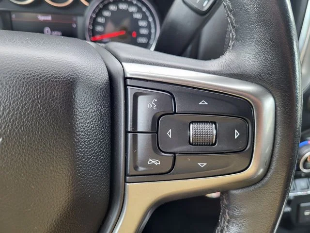 Used 2020  Chevrolet RST image 18