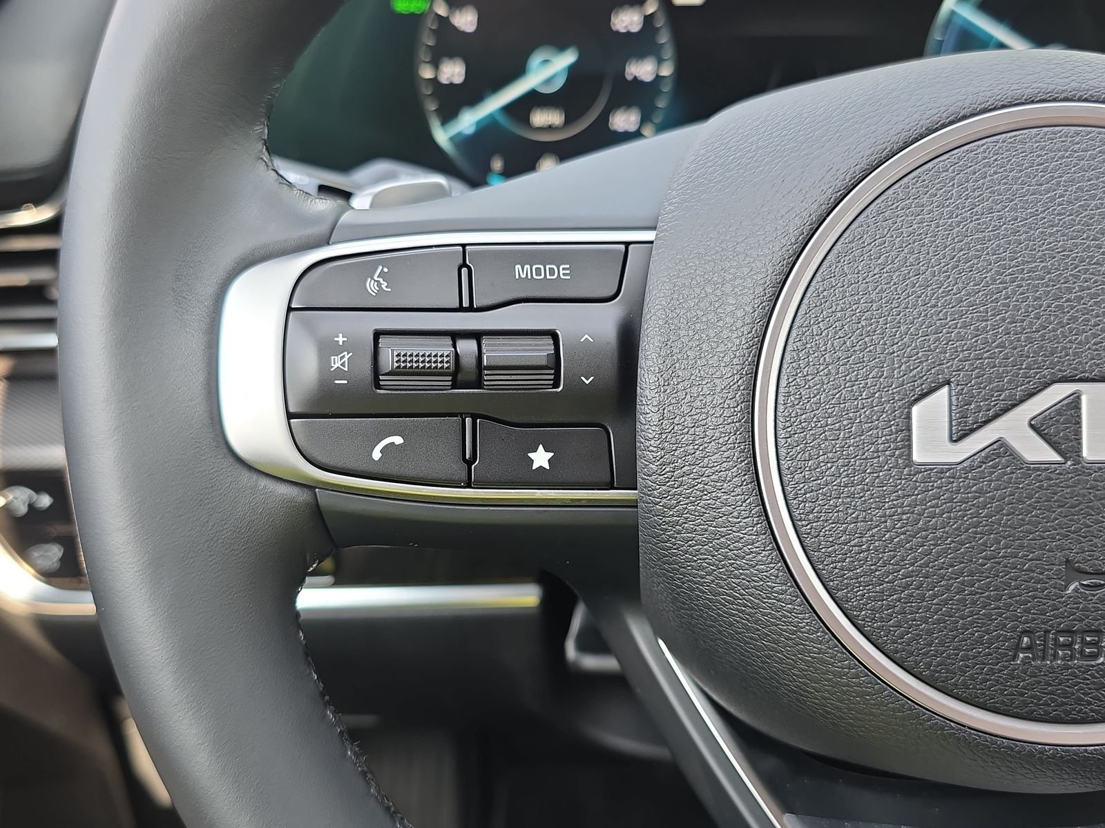 Used 2025 Gray Kia SX-Prestige image 17