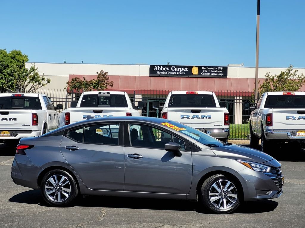 Used 2025 Gray Nissan 1.6 SV image 3