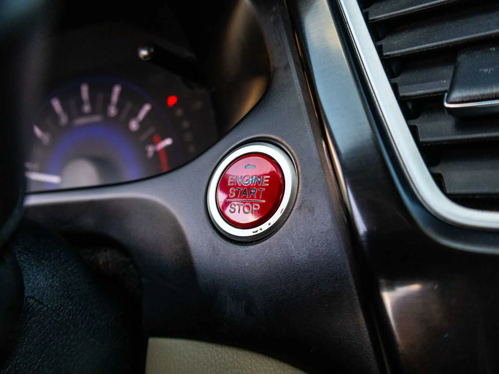 Used 2015  Honda EX-L image 36