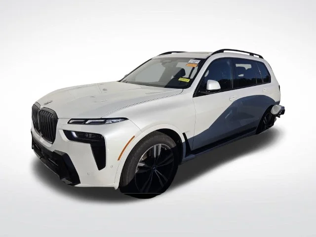 2026 BMW X7 40i