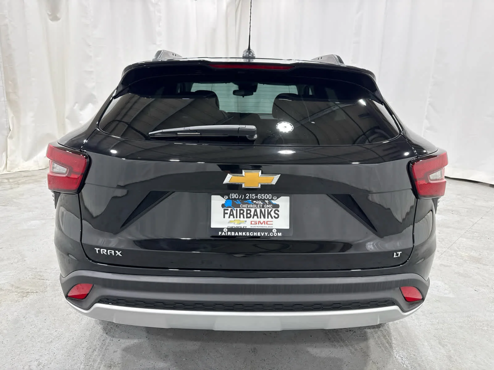 Used 2026 Mosaic Black Metallic Chevrolet LT image 4