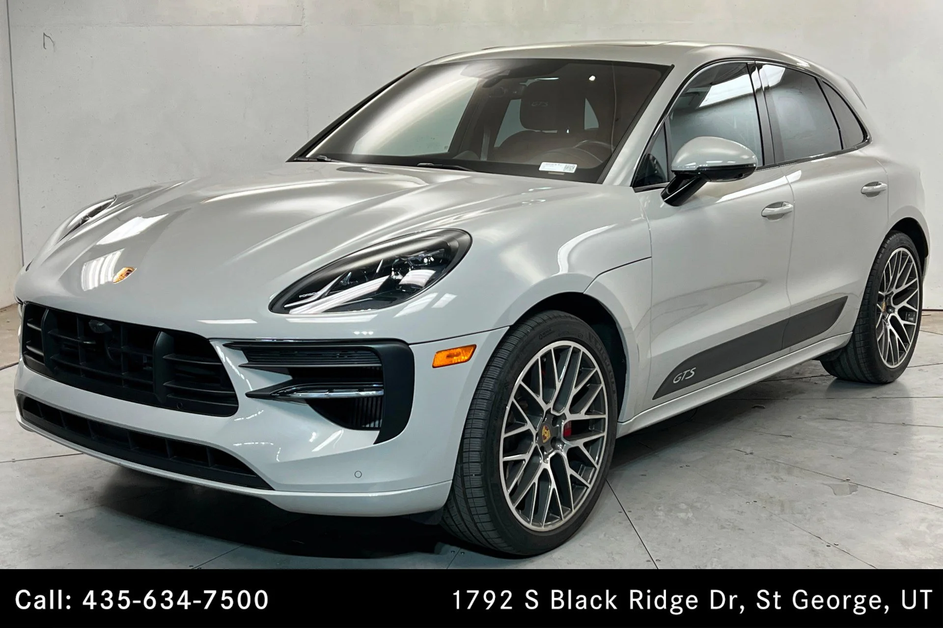 2021 Porsche Macan GTS's photo