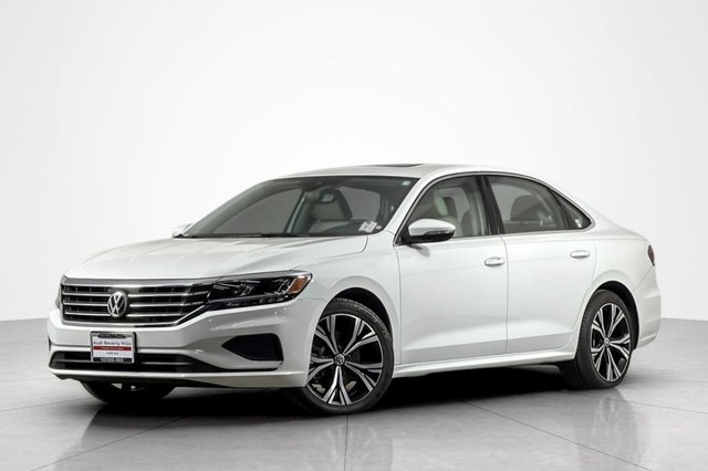 2022 Volkswagen Passat 2.0T SE Auto