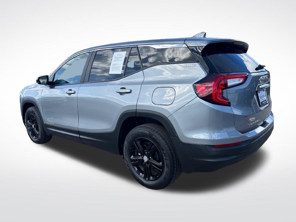 Used 2024 Silver GMC SLE image 3