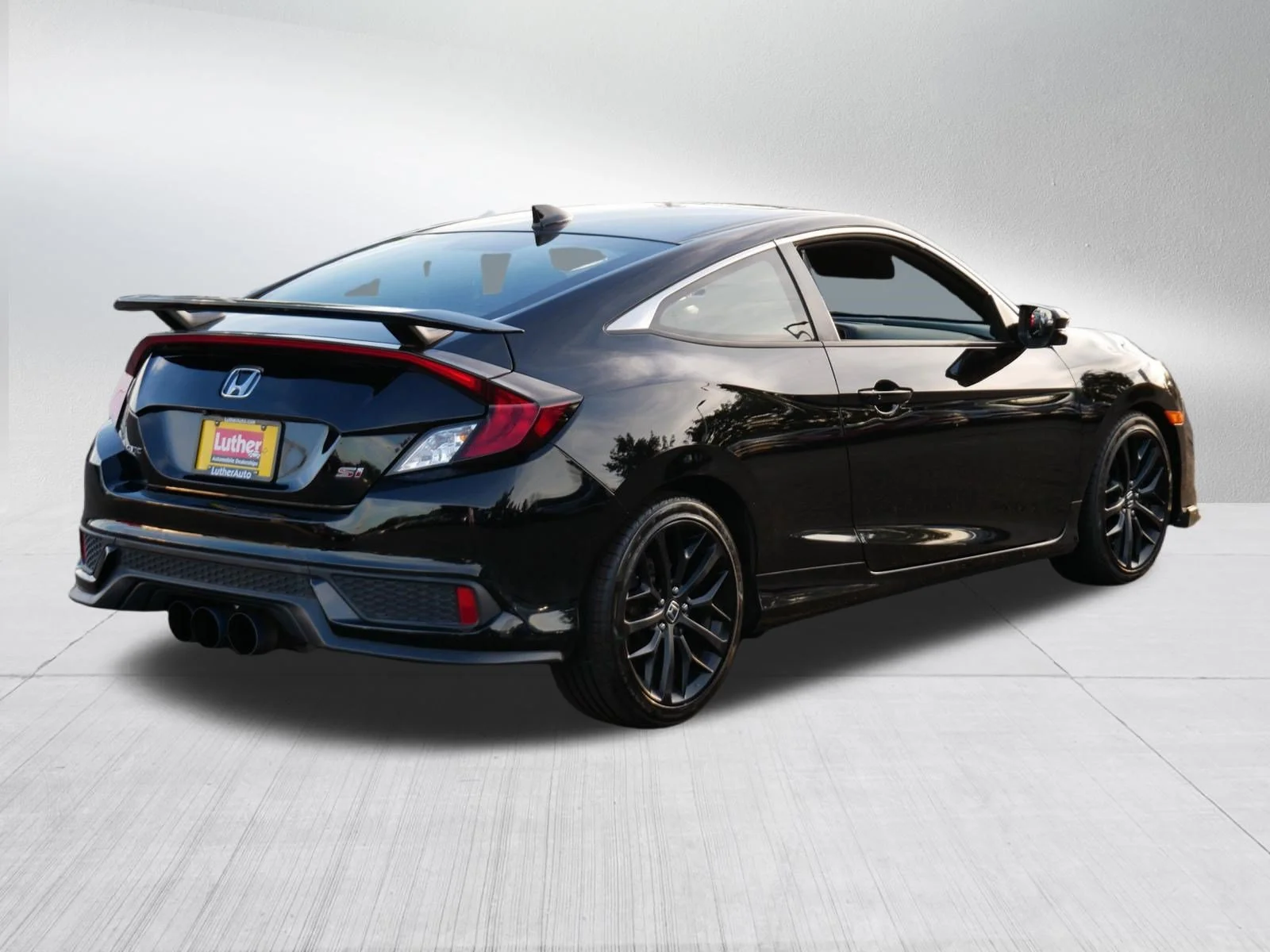 Used 2020 Crystal Black Pearl Honda  image 7