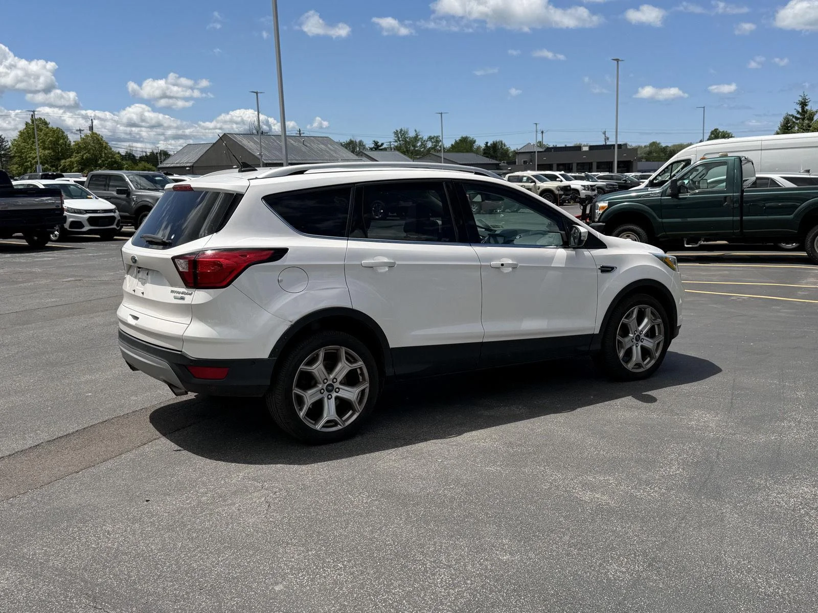 Used 2019 White Platinum Tri-Coat Metallic Ford Titanium image 5