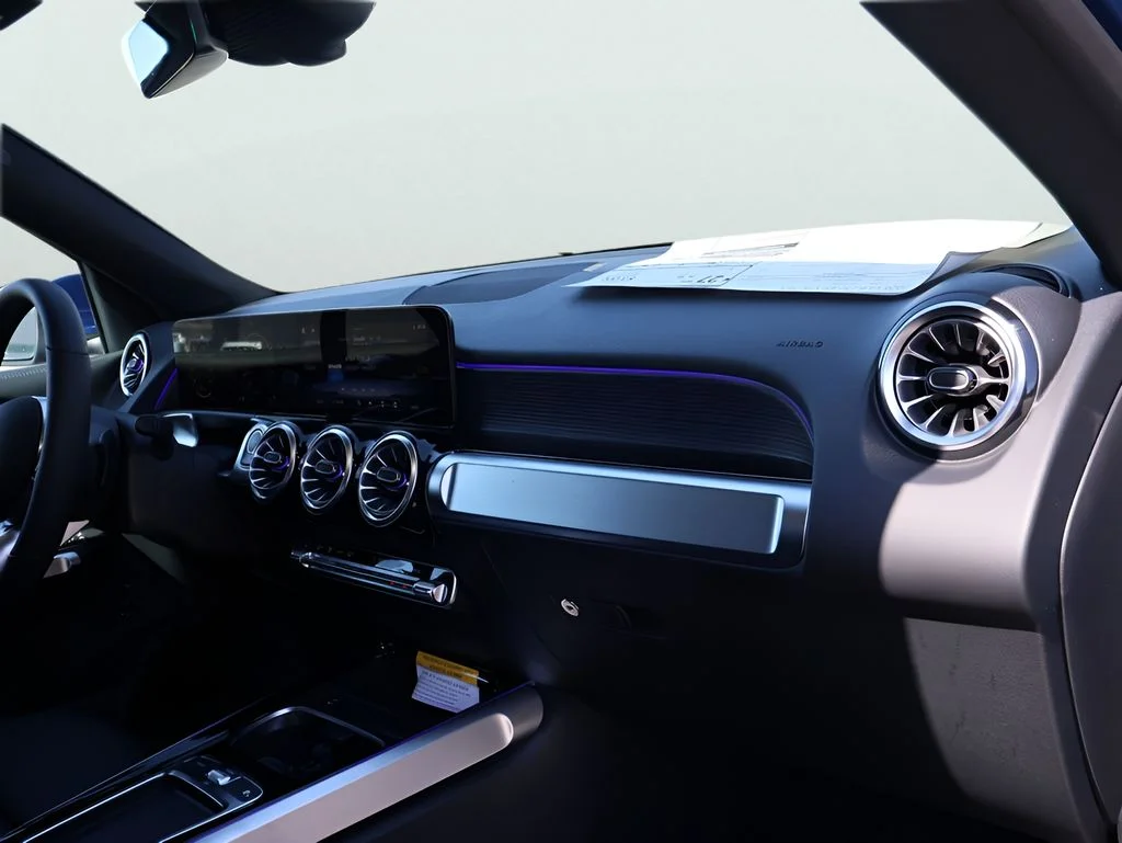 New 2026 Starling Blue Metallic Mercedes-Benz GLB 250 image 11