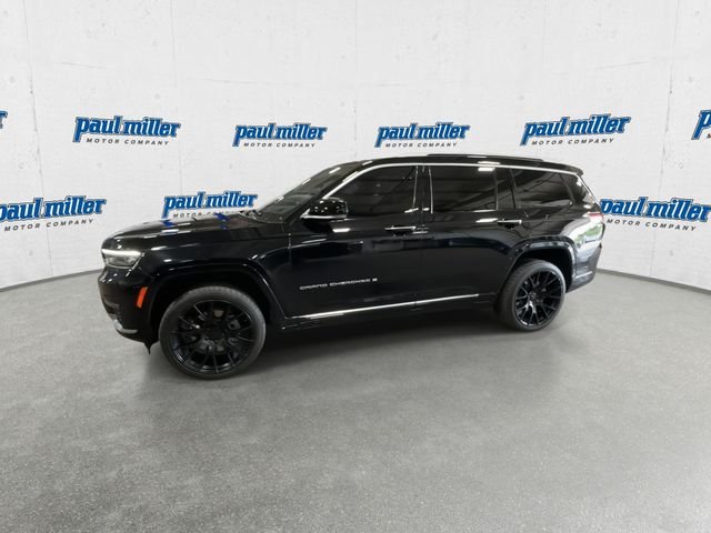 Used 2021 Black Jeep Summit image 6