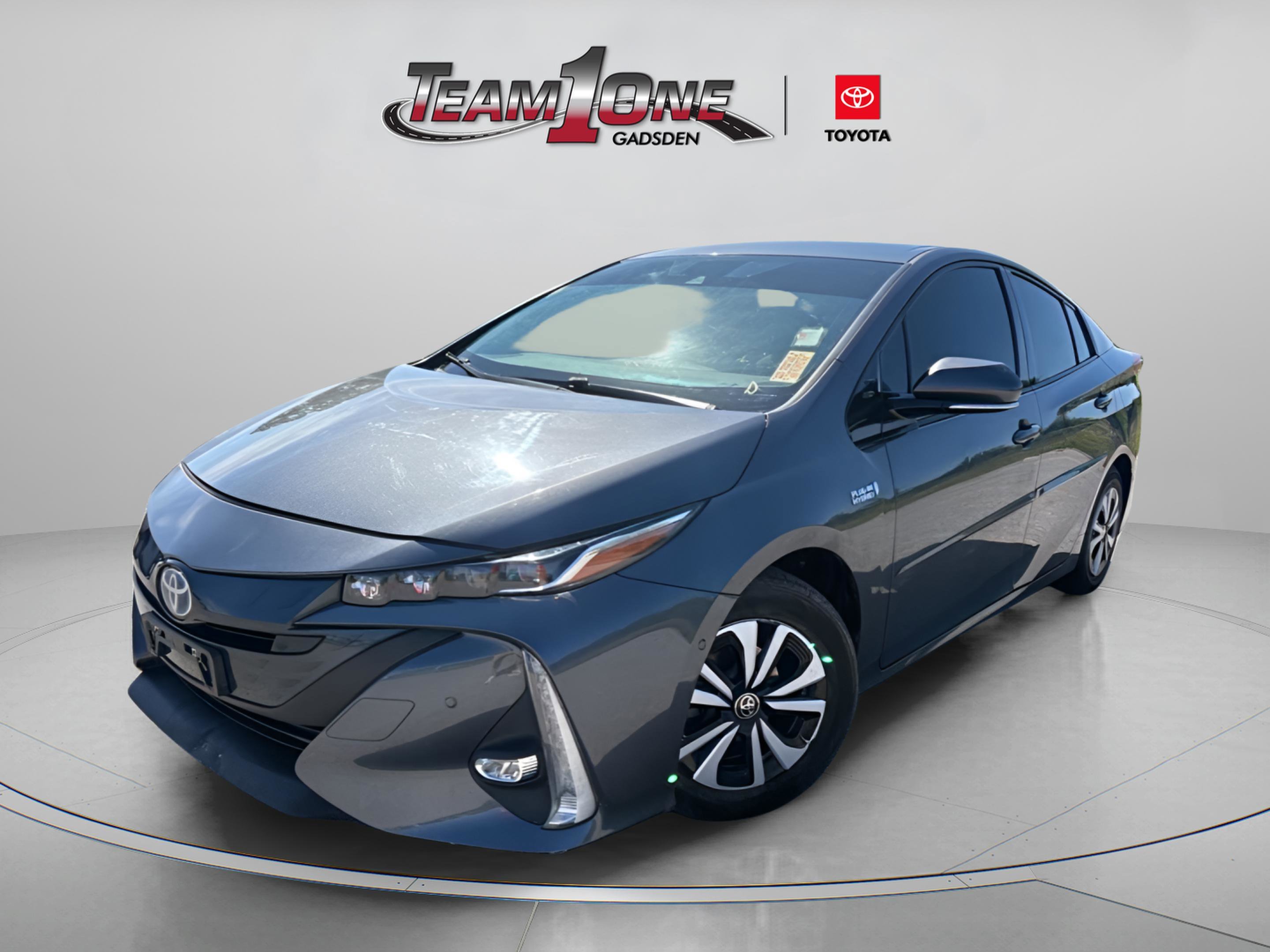 Used 2017 Magnetic Gray Metallic Toyota Advanced image 3