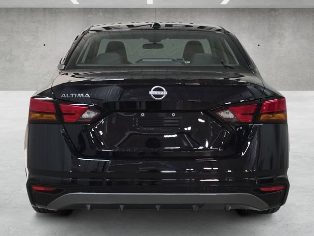 New 2026 Super Black Nissan SV image 15