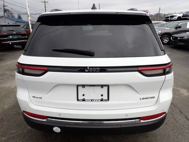Used 2023 White Jeep Limited image 4