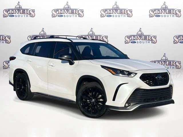 2024 Toyota Highlander XSE