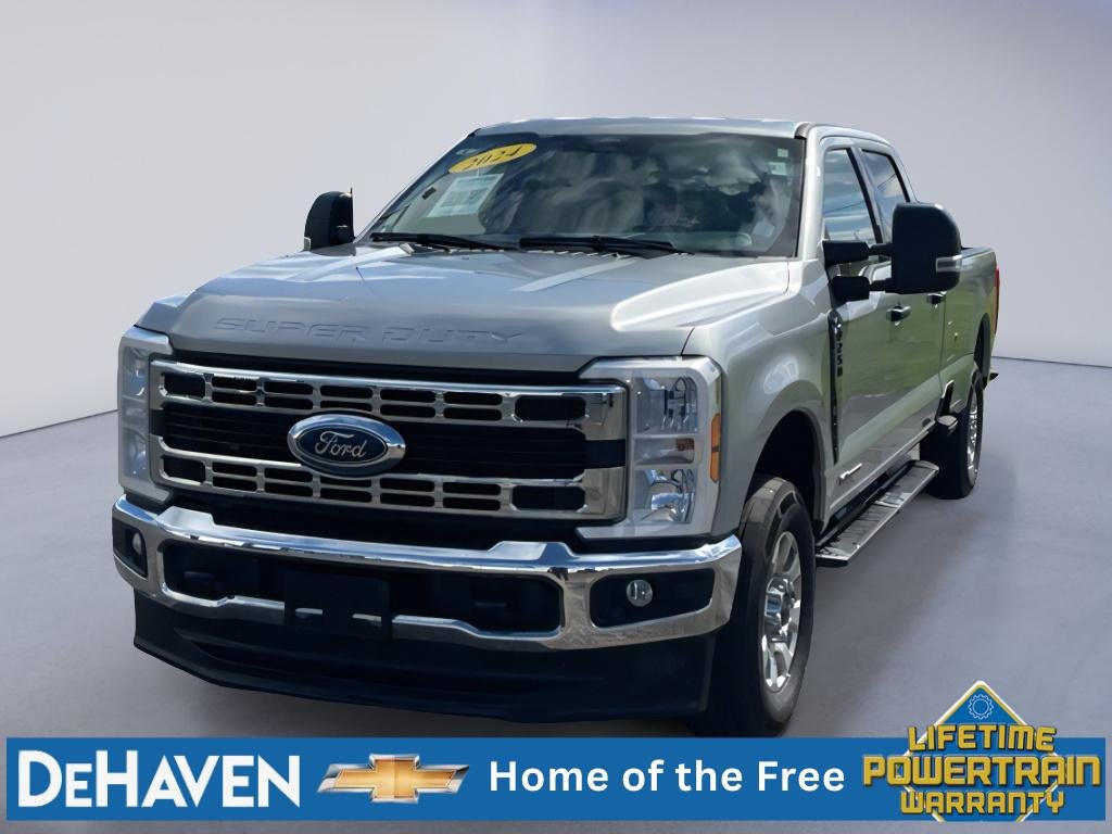 2024 Ford F-250 XL 4x4 Crew Cab 8' Box's photo