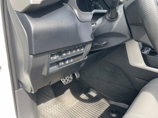 Certified Used 2024 Ice Toyota SR5 image 28