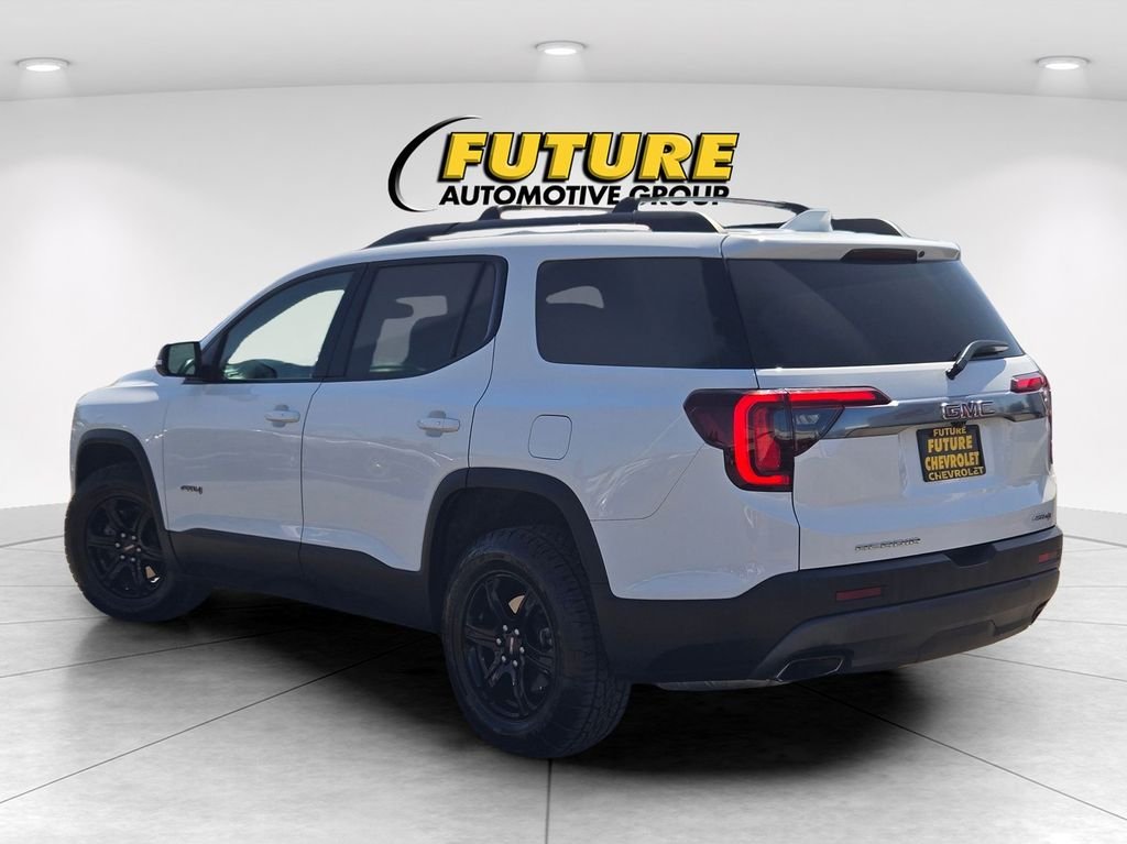 Used 2023 White GMC AT4 image 6