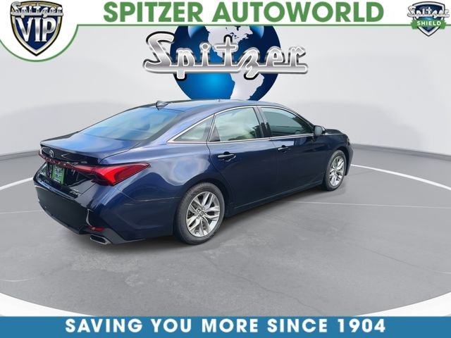 Used 2021  Toyota XLE image 9