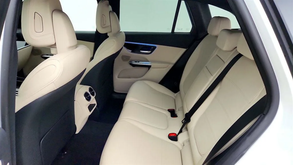 Used 2025 Polar White Mercedes-Benz GLC 300 4MATIC® SUV w/ Panorama Sunroof & 19